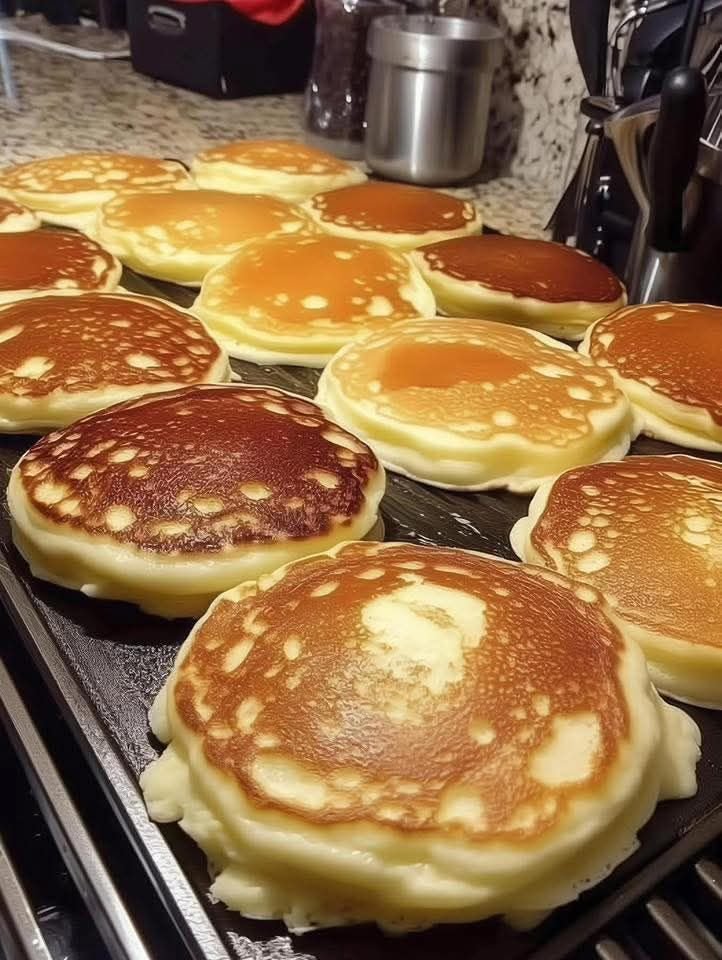 OH my God , pancakes taste 1000 times better than the original , i’m so in love , never missing carbs again!!”