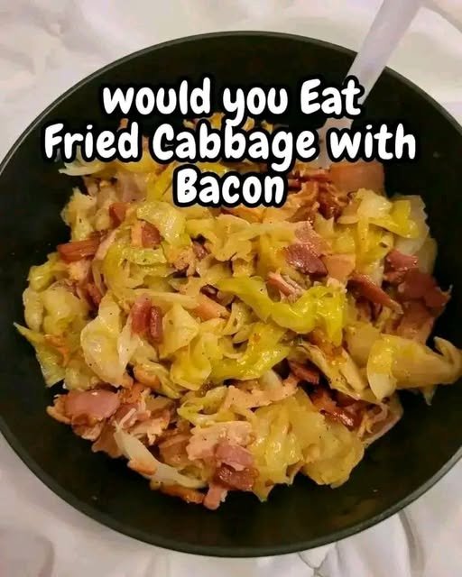 Southern-Style Fried Cabbage with Bacon: A Savory, Smoky Classic
