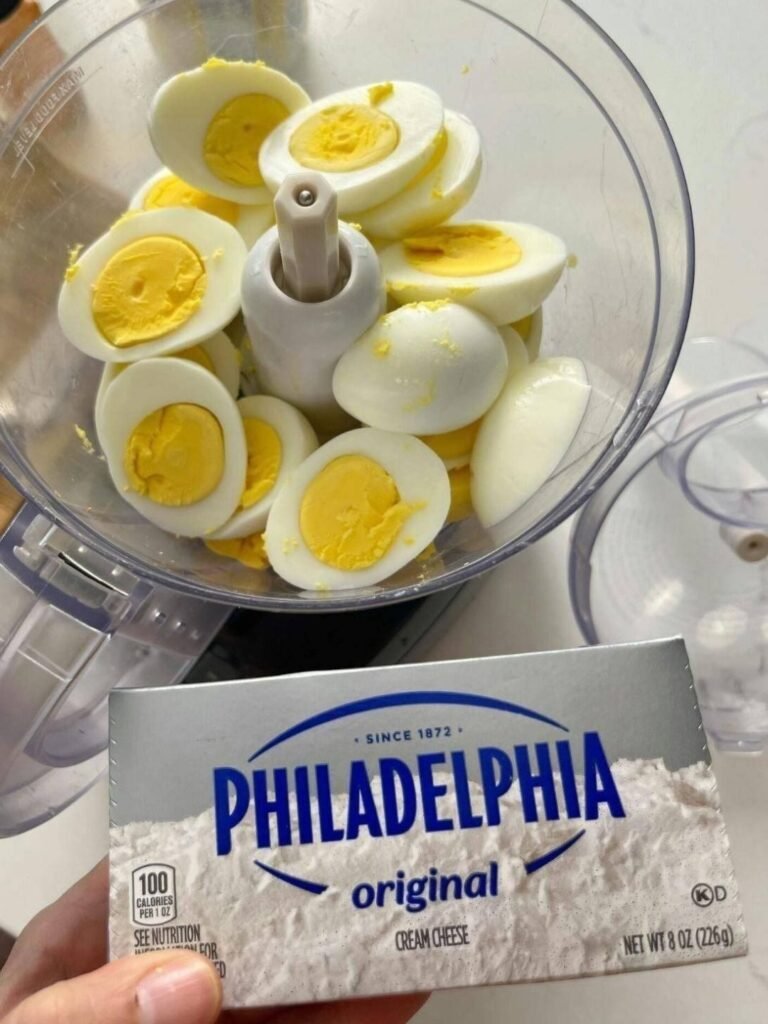 Humpty Dumpty Dip: The Creamiest, Most Shareable Deviled Egg Dip You’ll Ever Make