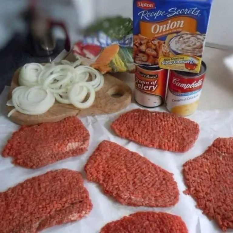 Crockpot Cube Steak and Gravy