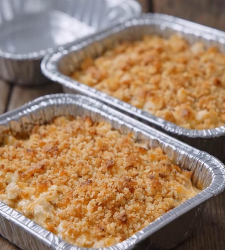 Oven Baked 3-Ingredient Chicken and Cracker Casserole